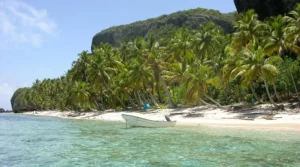 playa-fronton samana by DDD tours